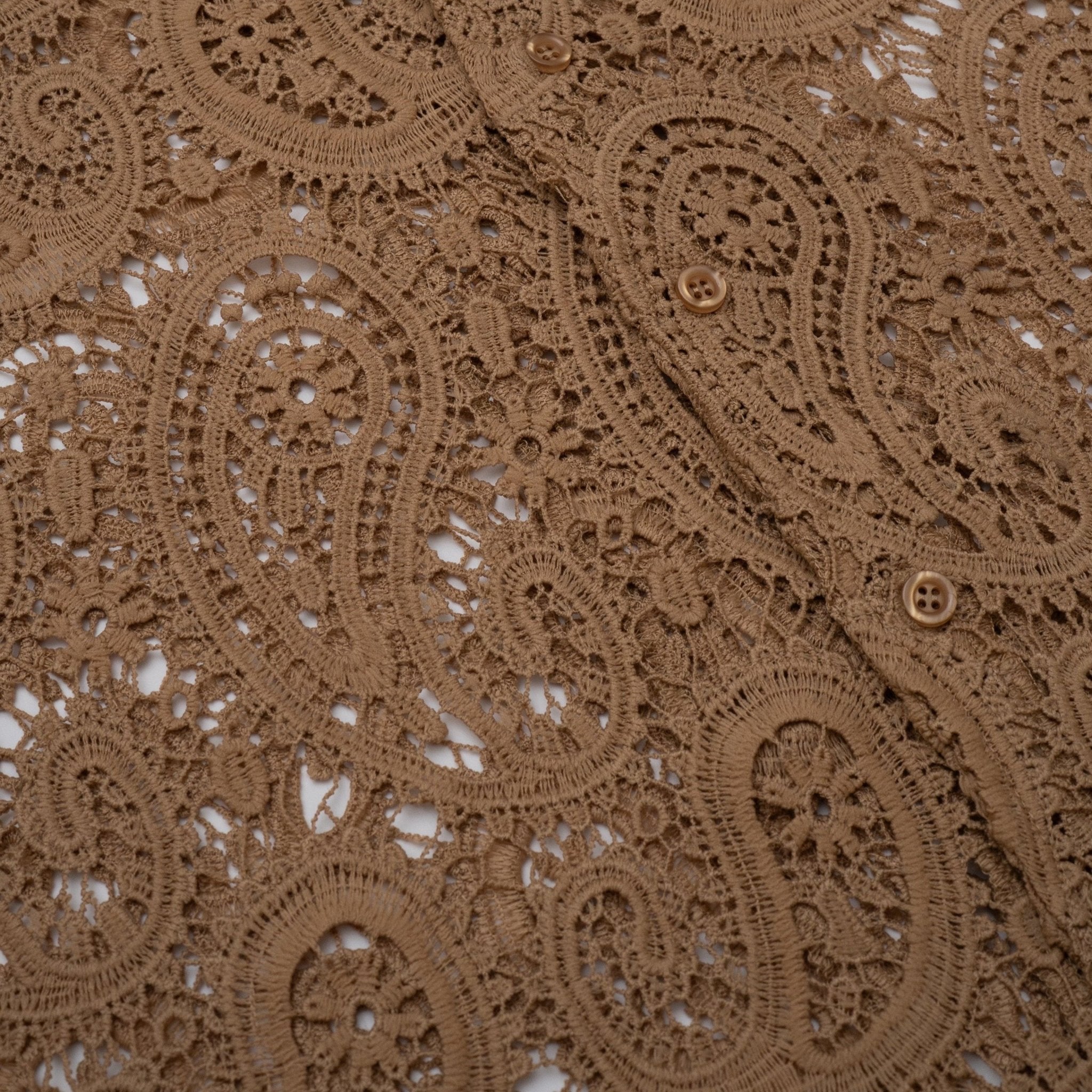 SAND PAISLEY BUTTON - UP - Nostalgia