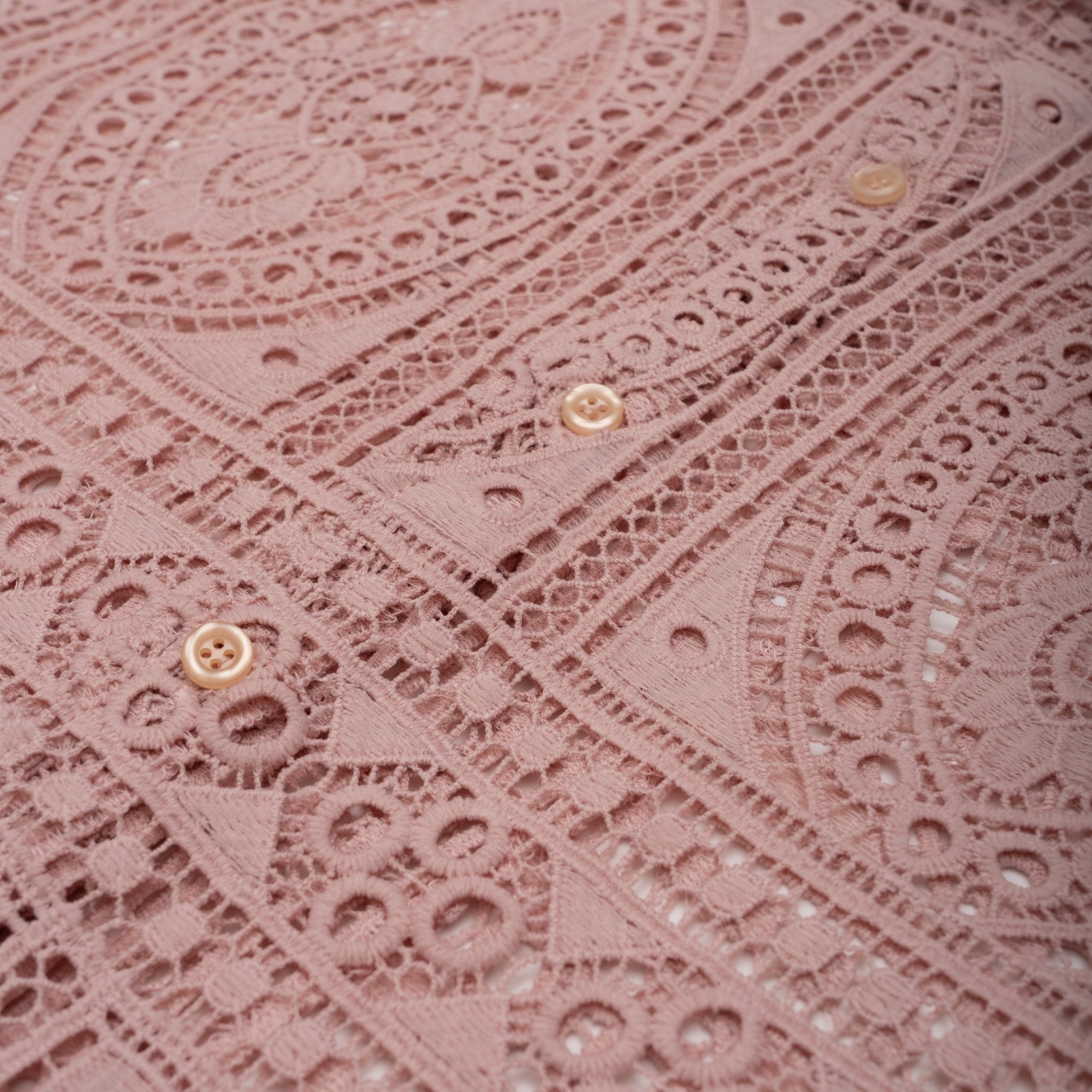 DRAGONFRUIT BARRIO LACE BUTTON - UP - Nostalgia
